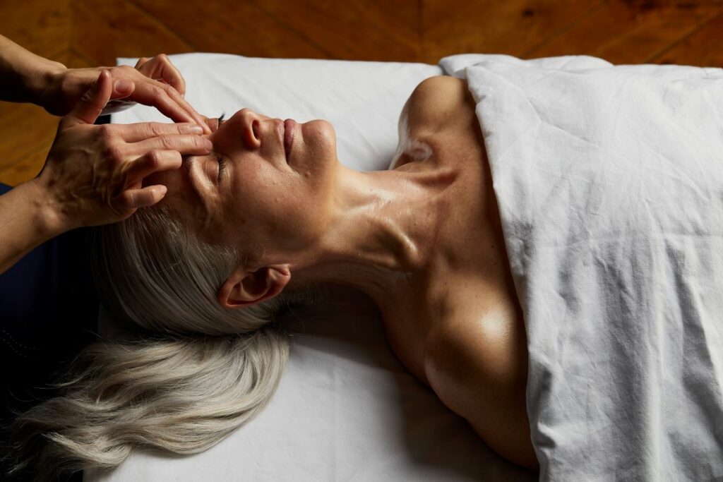 kosmetyki-do-masazu-aromatherapy-associates