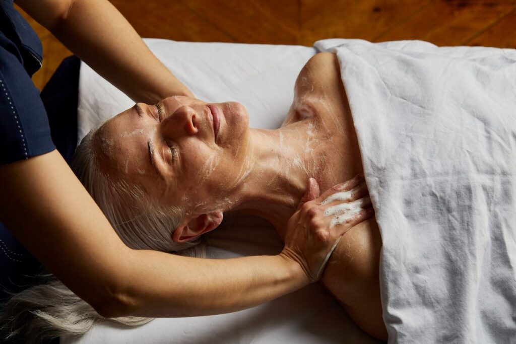 sposoby-na-maenopauze-lagodzenie-zmian-hormonalnych