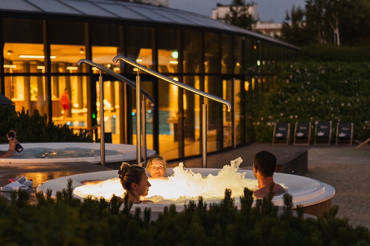 spa-po-zachodzie-slonca-nocne-spa-turystyka-nocna-noctourism-therawellness-sopot