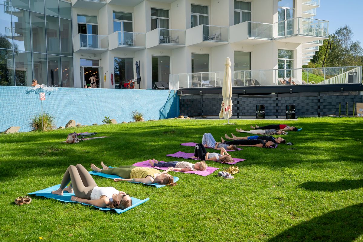 Wellness for all: joga dla dorosłych i dzieci