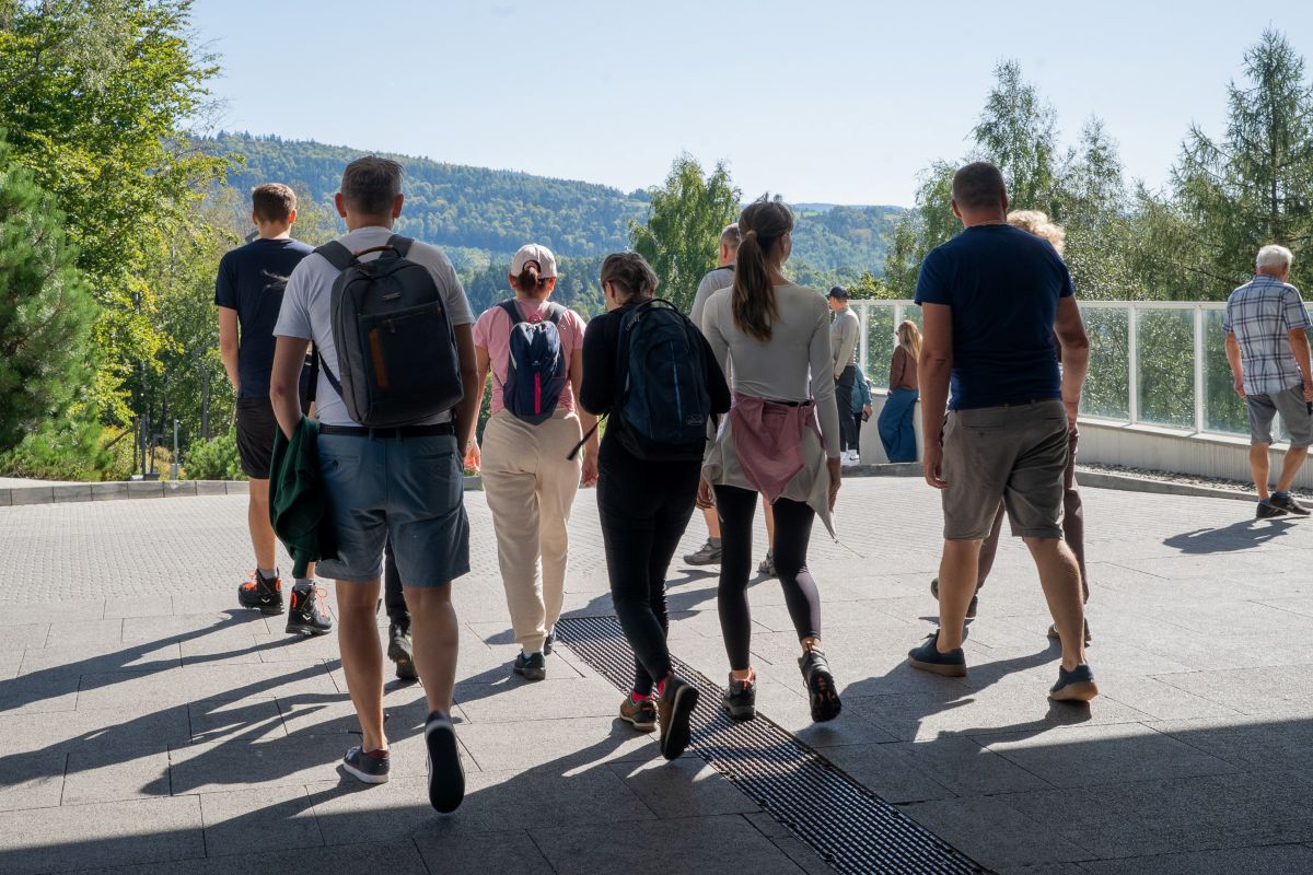 crystal-mountain-world-wellness-weekend-2025-spacer-gorskimi-szlakami